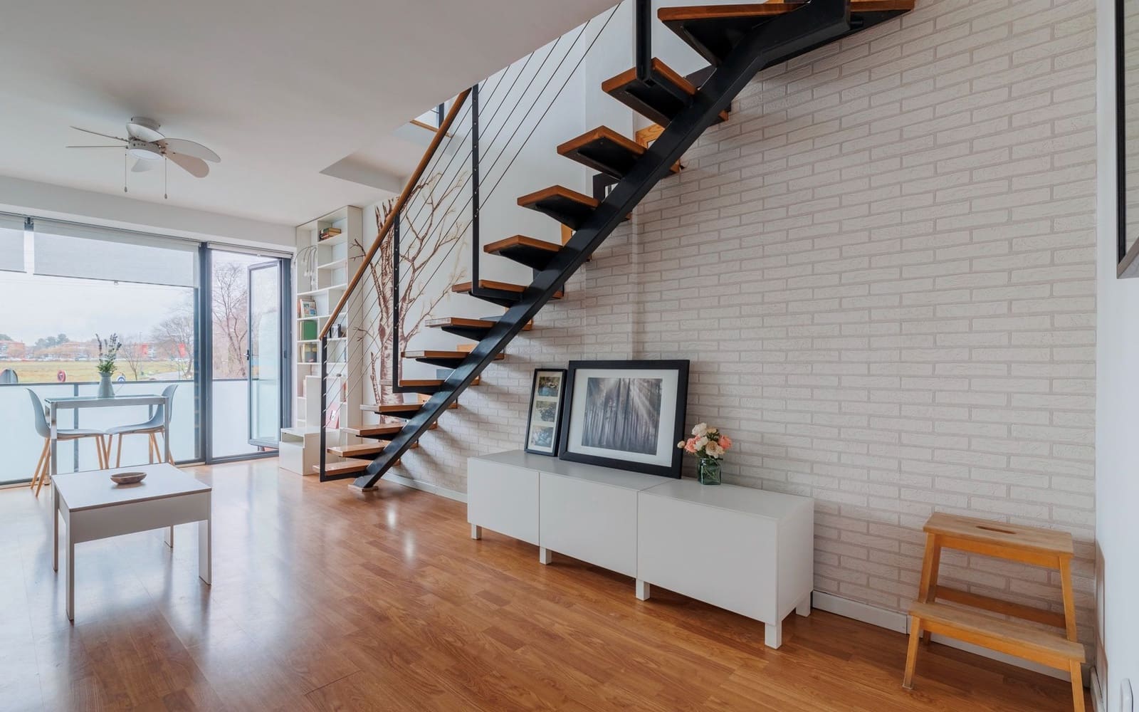 1 bedroom Apartment for rent in Alcala de Henares with garage - € 1,200 (Ref: 9436420)