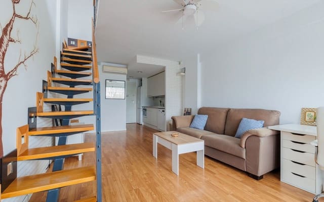 1 Zimmer Apartment zu vermieten in Alcalá de Henares mit Garage - 1.200 € (Ref: 9436420)