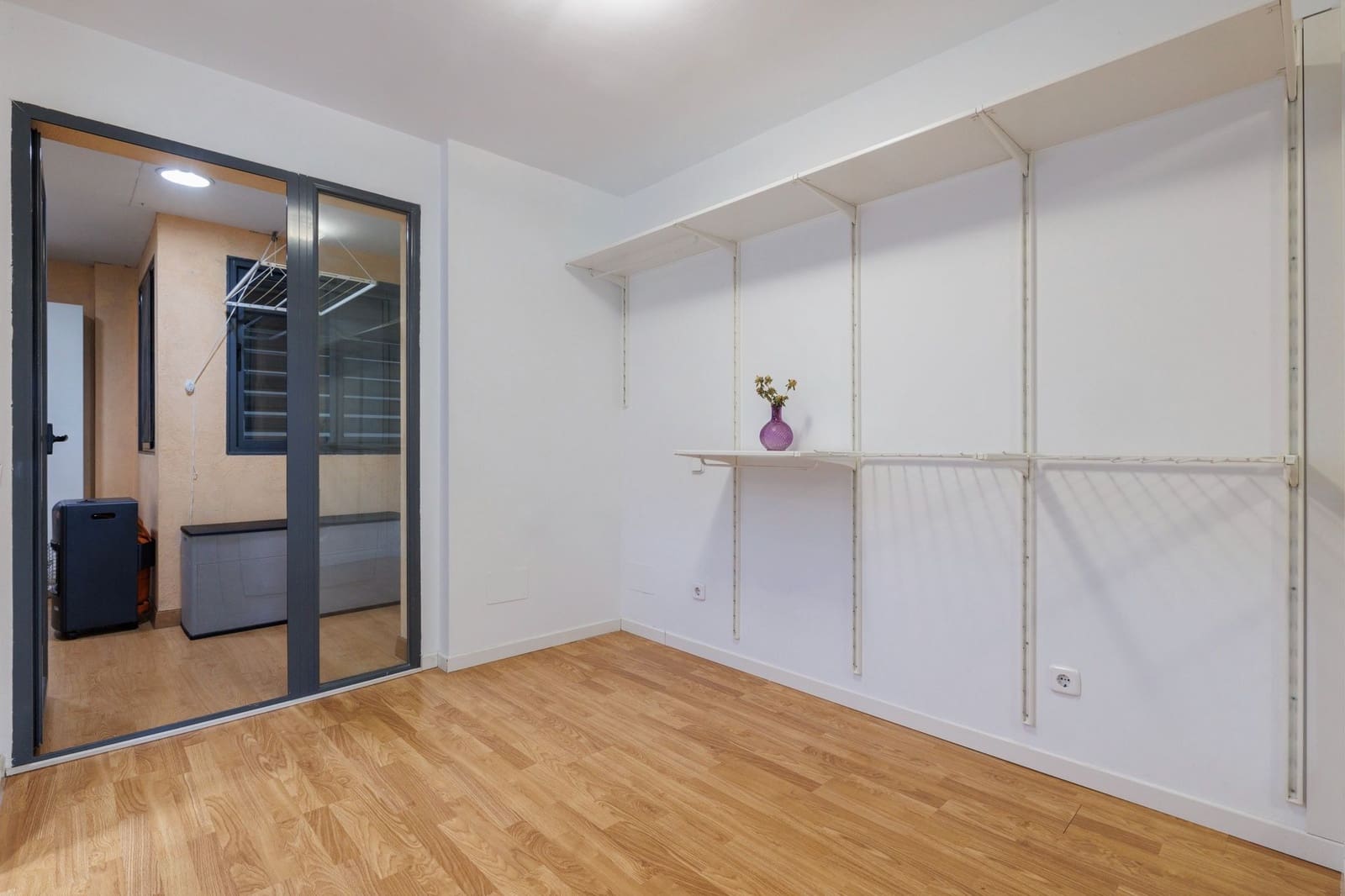 1 bedroom Apartment for rent in Alcala de Henares with garage - € 1,200 (Ref: 9436420)