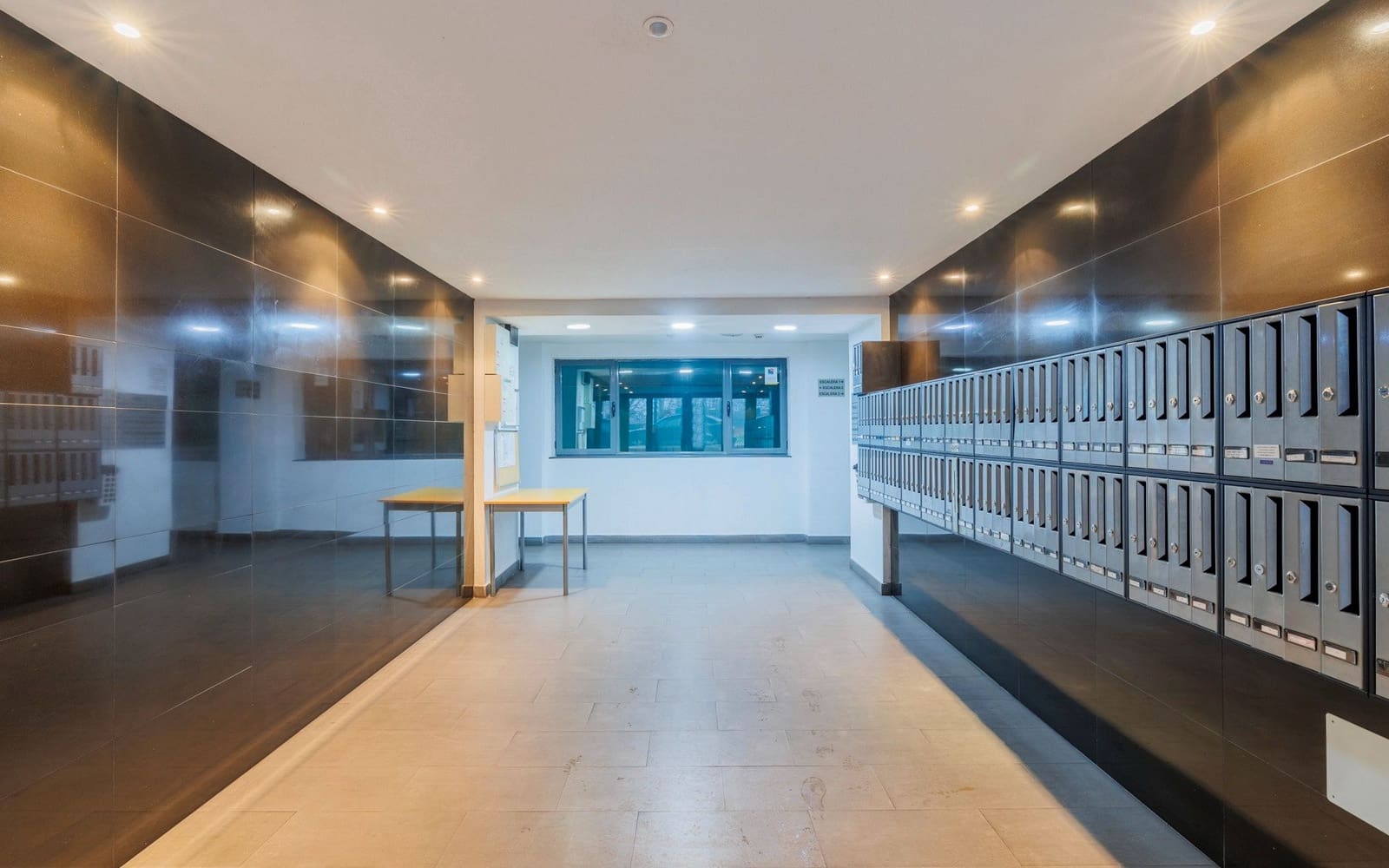 1 bedroom Apartment for rent in Alcala de Henares with garage - € 1,200 (Ref: 9436420)