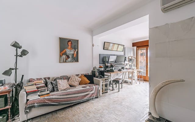 4 quarto Apartamento para venda em La Nova Esquerra de L'Eixample, Barcelona cidade com garagem - 536 500 € (Ref: 9438897)