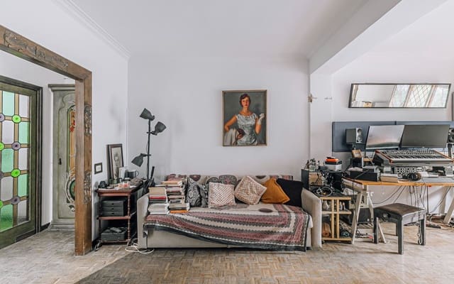 4 quarto Apartamento para venda em La Nova Esquerra de L'Eixample, Barcelona cidade com garagem - 536 500 € (Ref: 9438897)