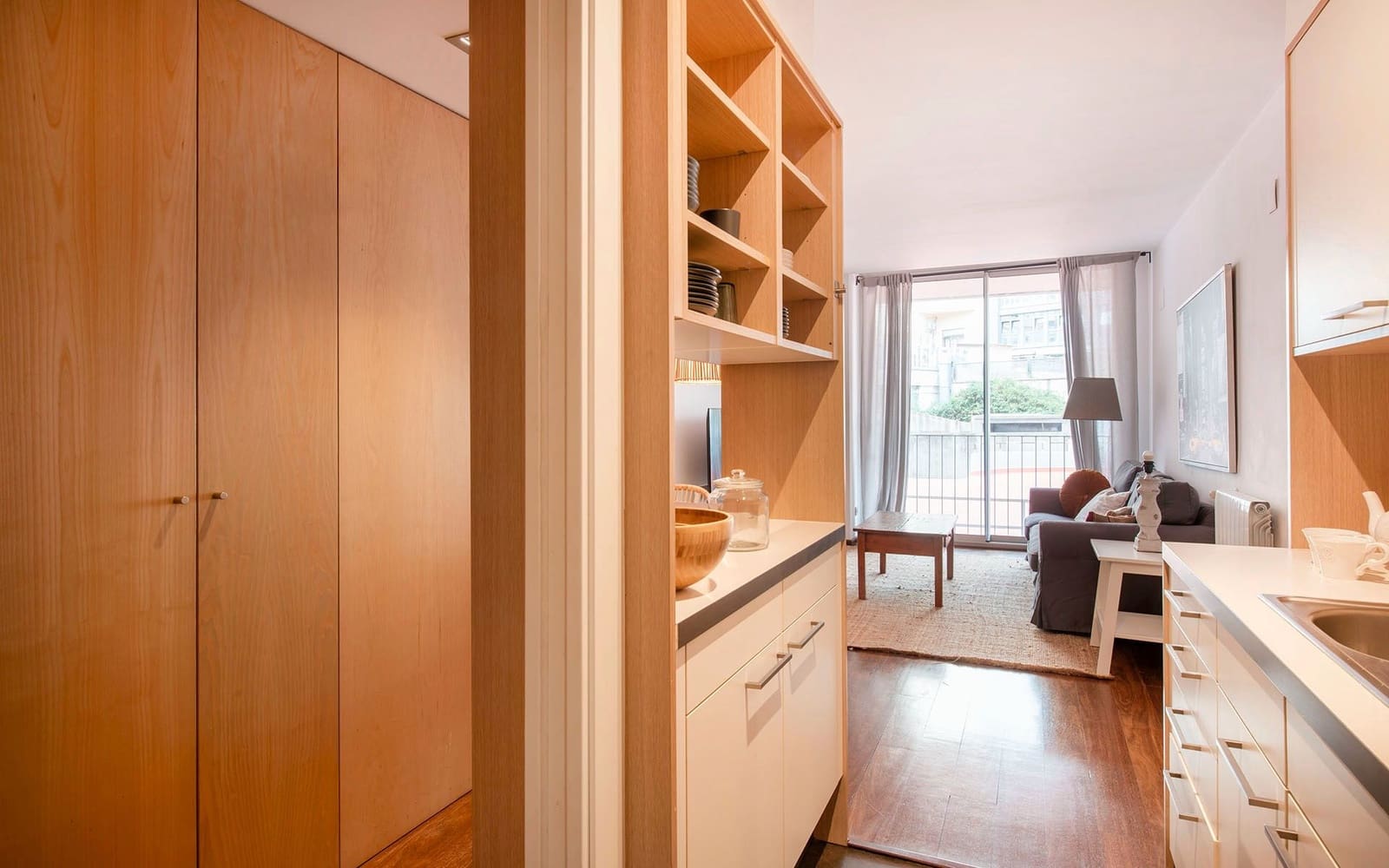 2 soveværelse Lejlighed til leje i Barcelona by - € 1.950 (Ref: 9444910)