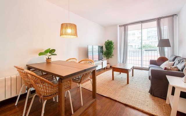 2 soveværelse Lejlighed til leje i La Dreta de L'Eixample, Barcelona by - € 1.950 (Ref: 9444910)