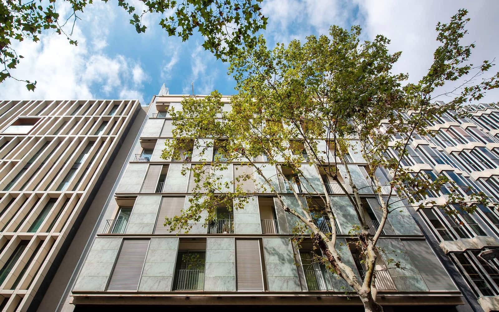 2 soveværelse Lejlighed til leje i Barcelona by - € 1.950 (Ref: 9444910)