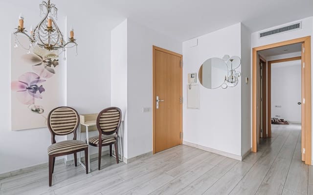 Piso de 3 habitaciones en La Sagrada Família, Barcelona ciudad en venta - 550.000 € (Ref: 9444911)