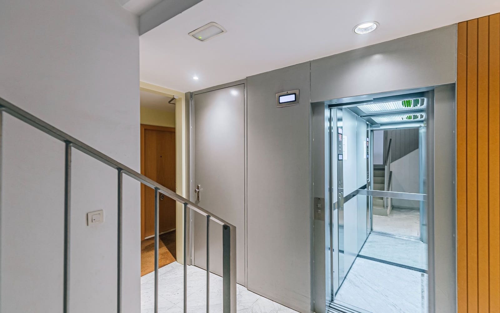 3 Zimmer Wohnung zu verkaufen in Barcelona Stadt mit Garage - 530.000 € (Ref: 9444911)