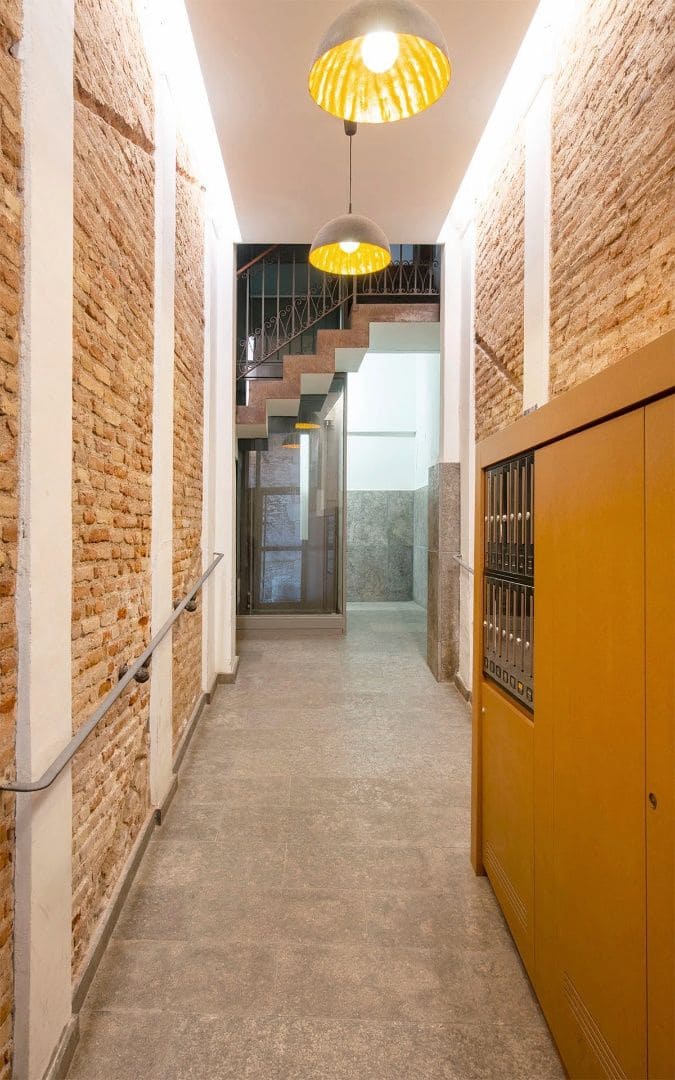 3 makuuhuone Asunto vuokrattavana paikassa Barcelona kaupunki - 2 300 € (Ref: 9449892)