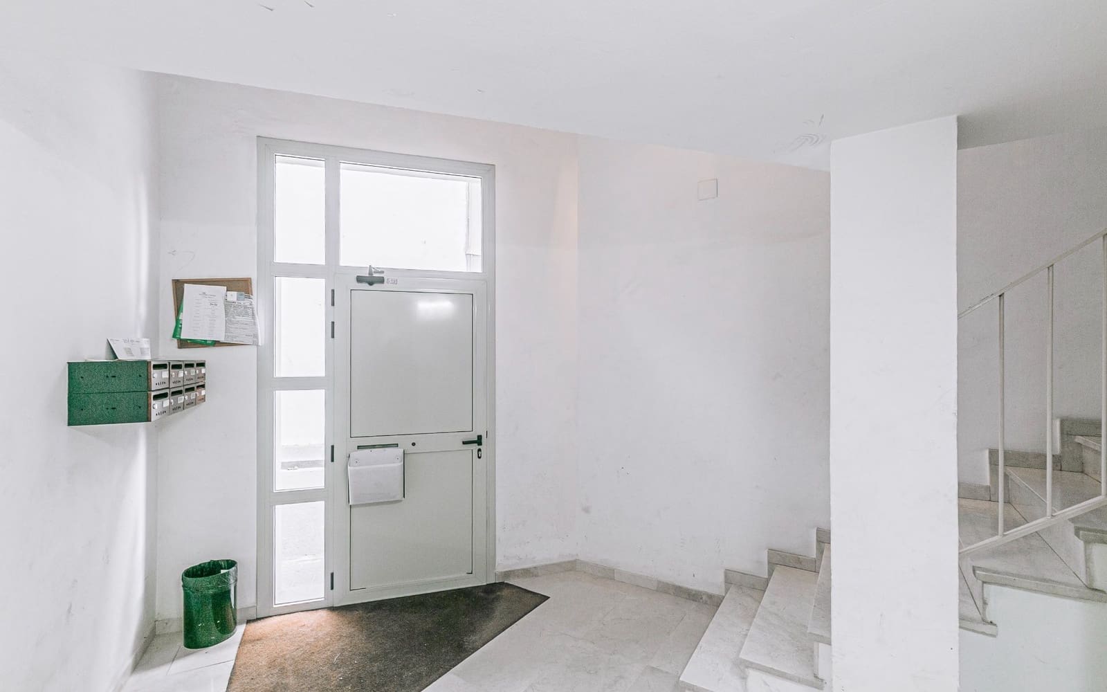 2 bedroom Penthouse for sale in Sant Feliu de Llobregat - € 325,000 (Ref: 9449989)