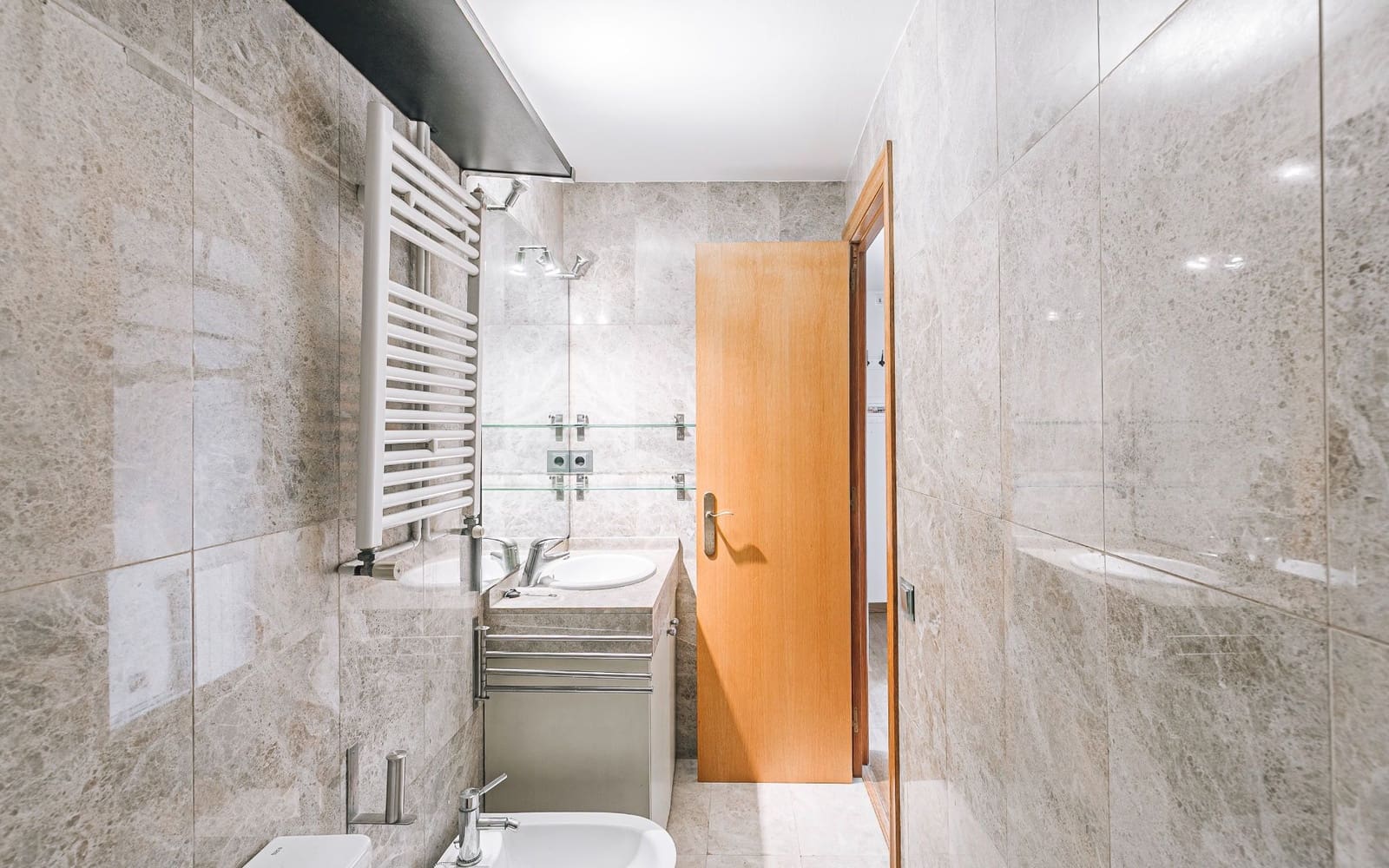 2 bedroom Penthouse for sale in Sant Feliu de Llobregat - € 325,000 (Ref: 9449989)