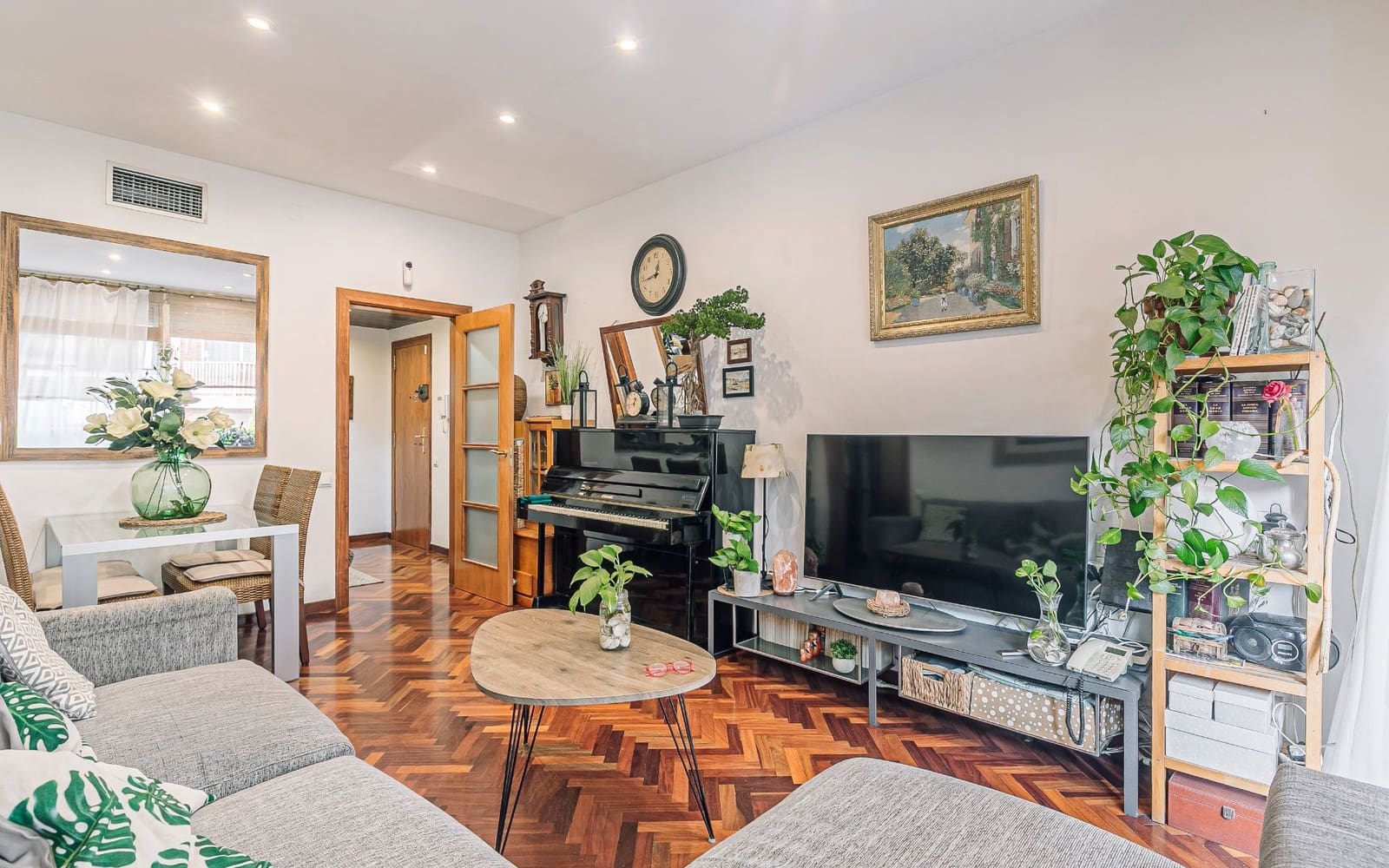 3 soveværelse Lejlighed til salg i Barcelona by - € 435.000 (Ref: 9451524)