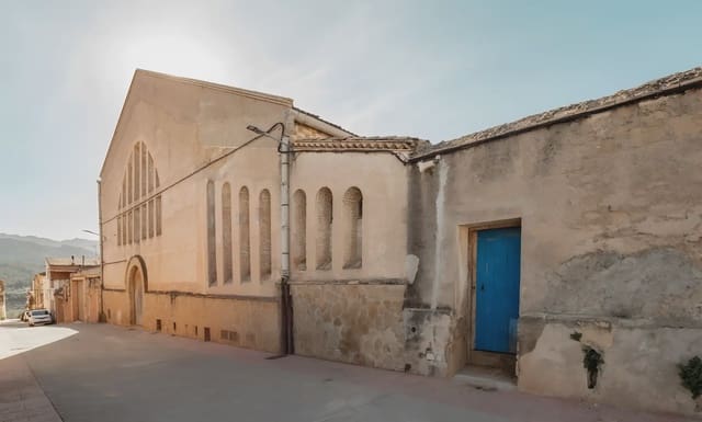 Firma/Unternehmen zu verkaufen in Bot - 250.000 € (Ref: 9454886)