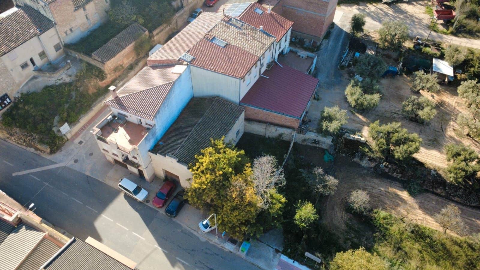 Comercial para venda em Bot - 120 000 € (Ref: 9459800)