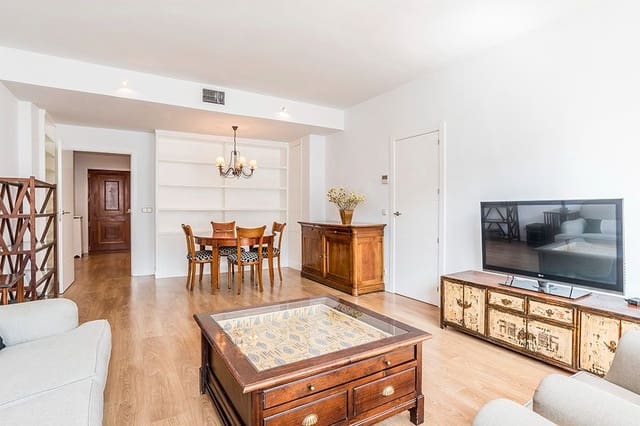 Appartement de 3 chambres à louer à Gaztambide, Madrid ville - 2 200 € (Ref: 9462848)