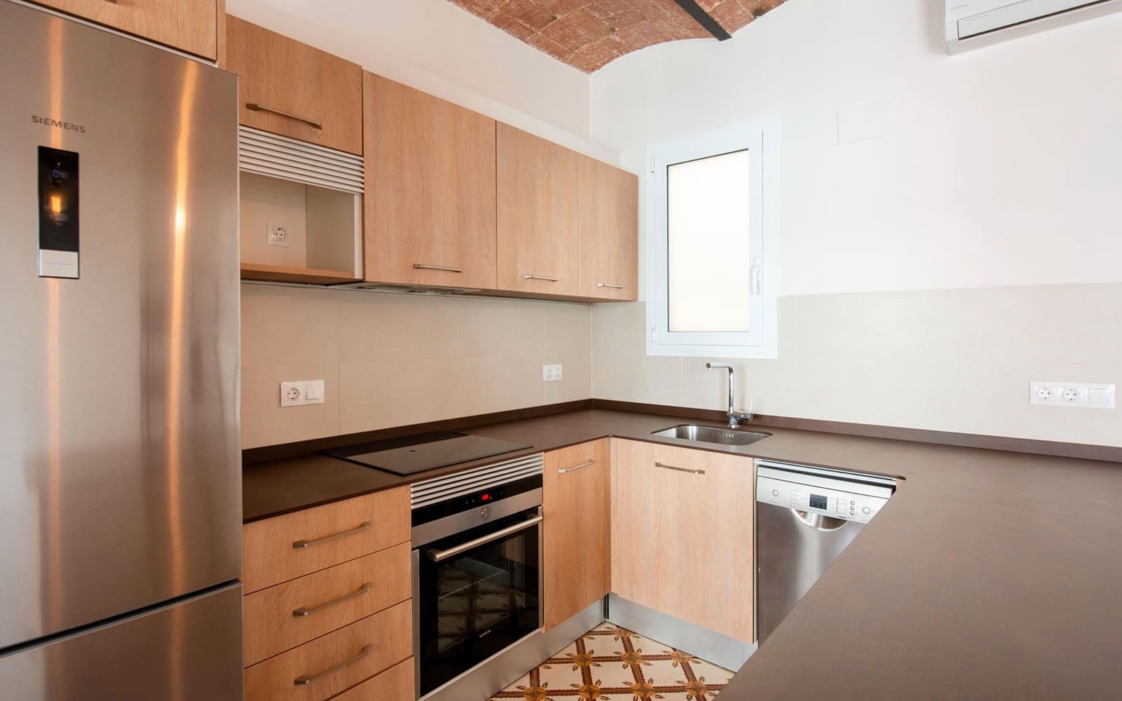 2 sypialnia Mieszkanie do wynajęcia w Miasto Barcelona - 1 780 € (Ref: 9465006)