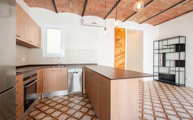 2 bedroom Flat for rent in La Sagrada Família, Barcelona city - € 1,780 (Ref: 9465006)