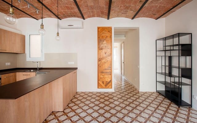 2 bedroom Flat for rent in La Sagrada Família, Barcelona city - € 1,780 (Ref: 9465006)