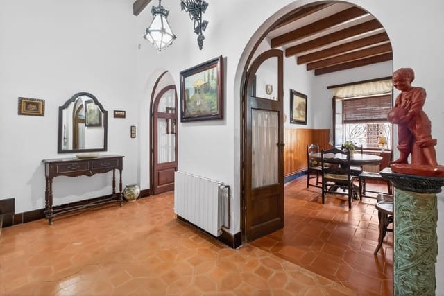 7 bedroom Townhouse for sale in Tossa de Mar - € 872,000 (Ref: 9465090)