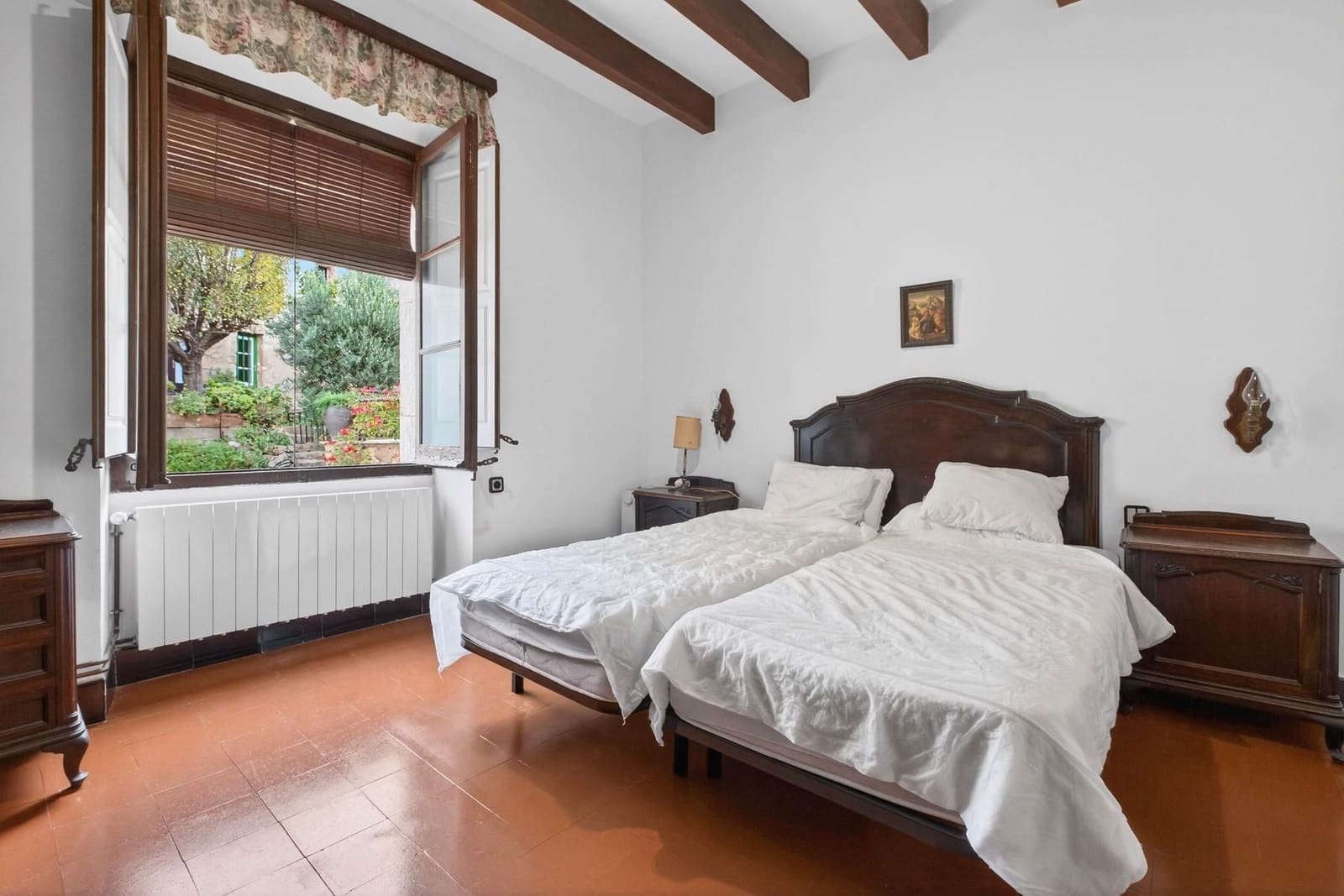 7 bedroom Townhouse for sale in Tossa de Mar - € 872,000 (Ref: 9465090)