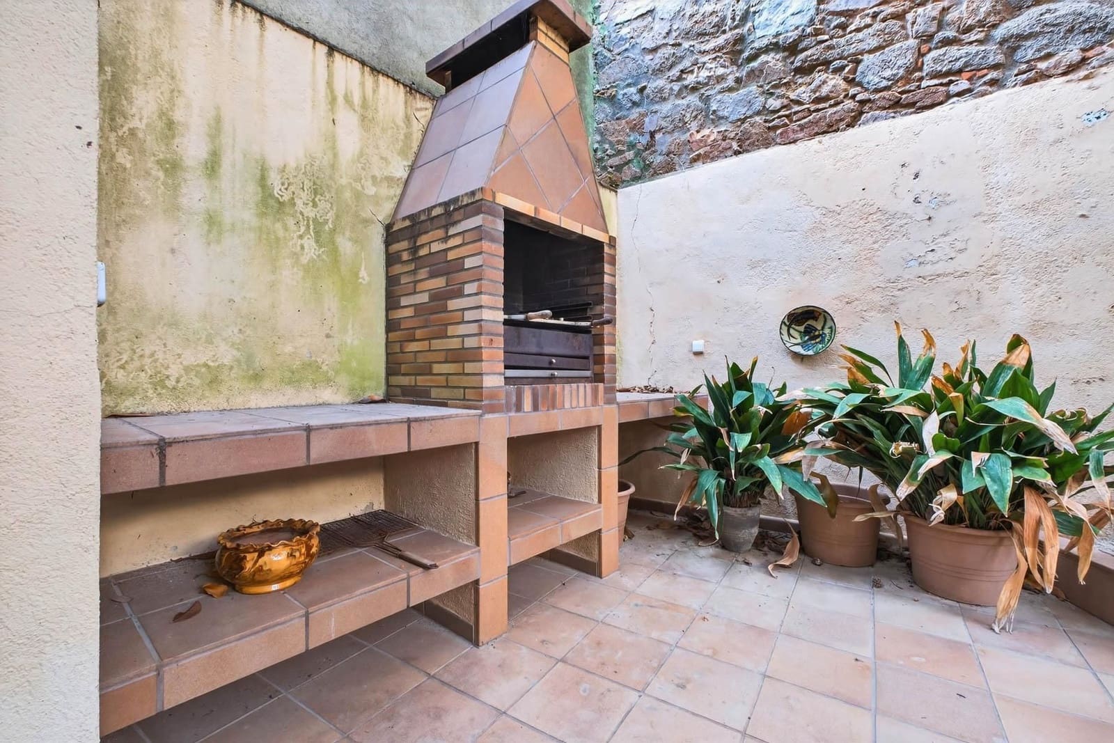 7 bedroom Townhouse for sale in Tossa de Mar - € 872,000 (Ref: 9465090)