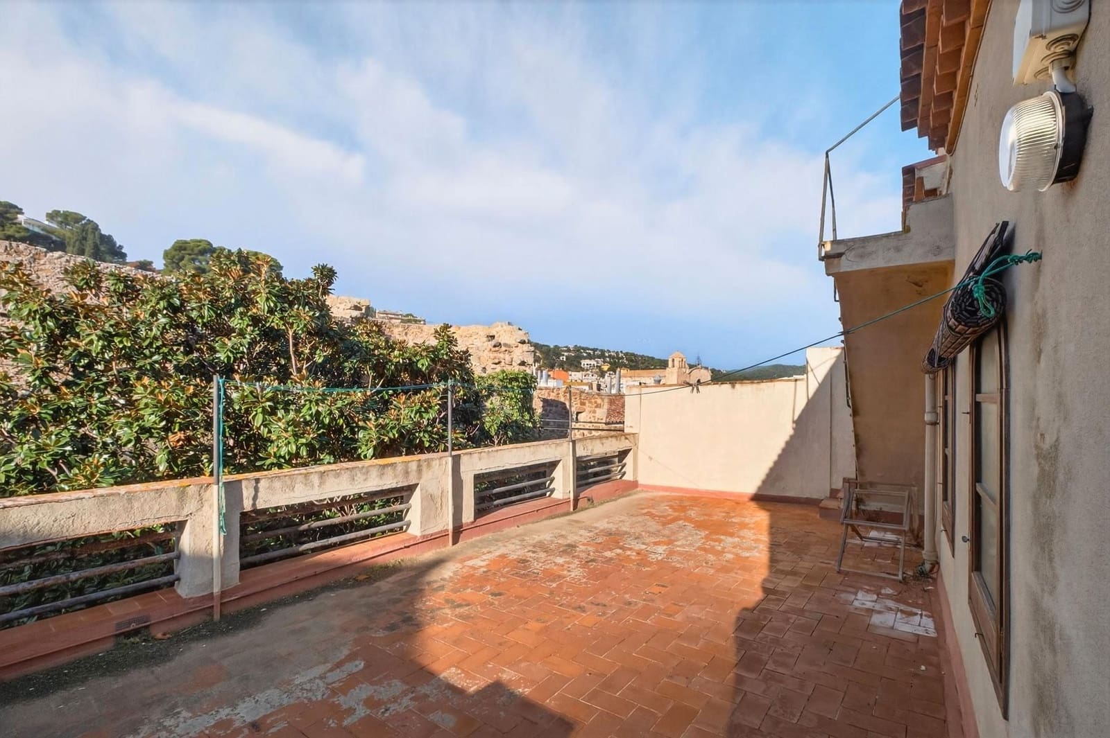 7 bedroom Townhouse for sale in Tossa de Mar - € 872,000 (Ref: 9465090)