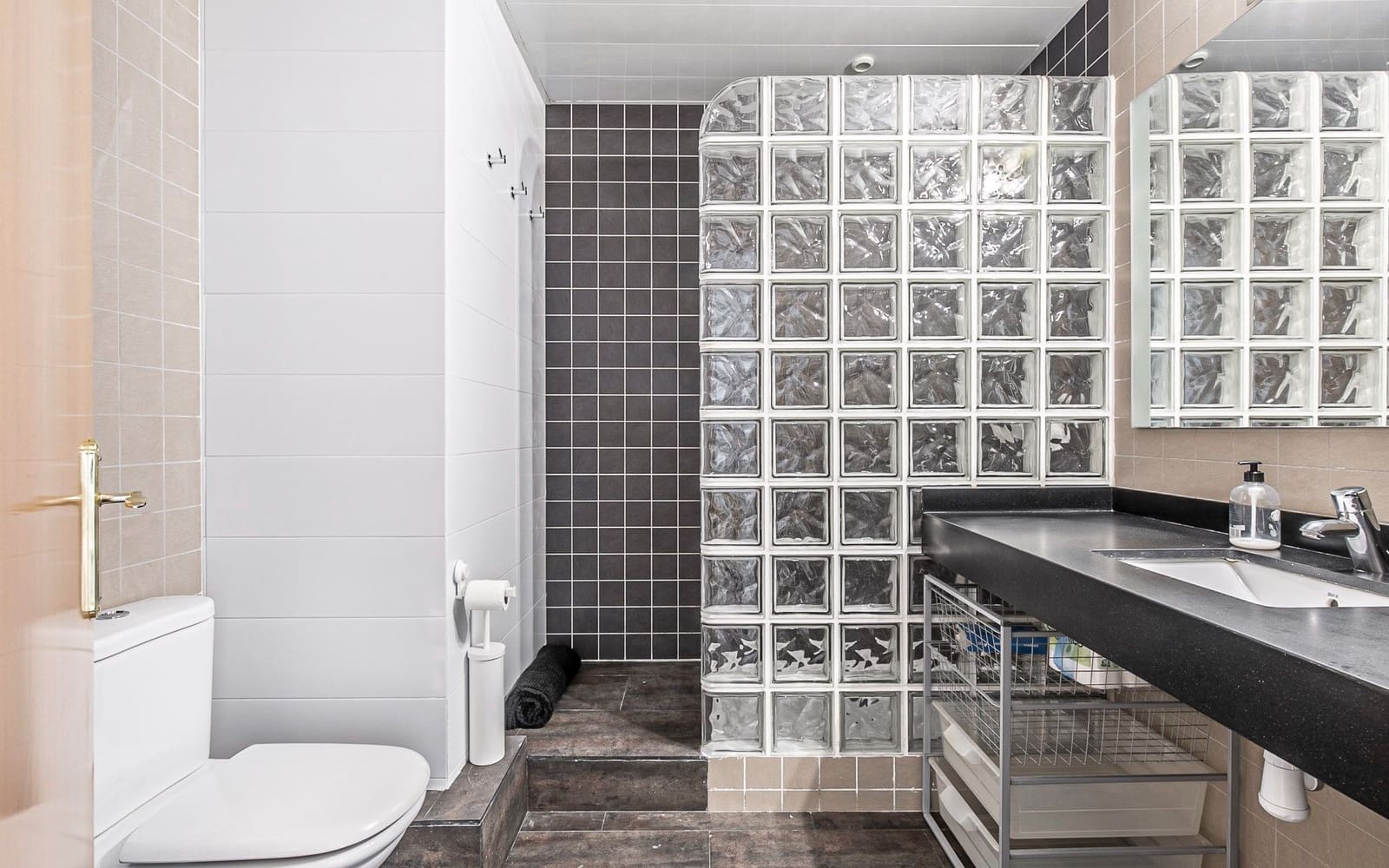 1 Zimmer Wohnung zu vermieten in Barcelona Stadt - 1.055 € (Ref: 9474255)