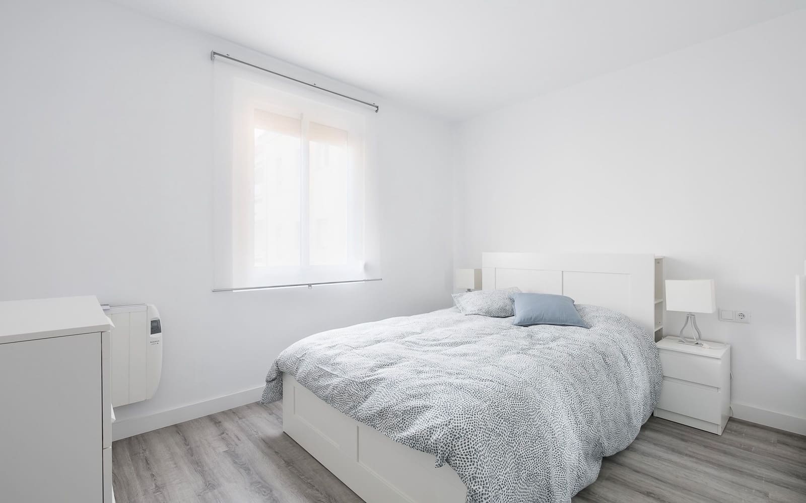 4 bedroom Flat for rent in Barcelona city with garage - € 2,168 (Ref: 9474256)