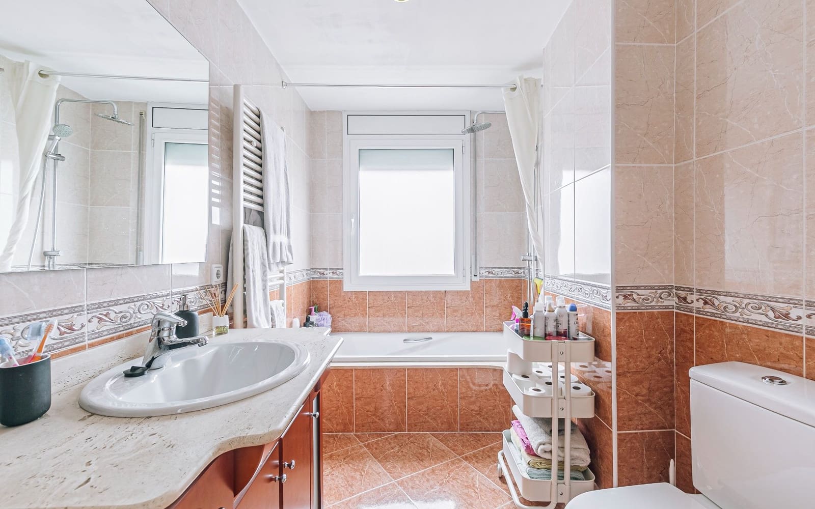 3 bedroom Flat for sale in Torello with garage - € 247,000 (Ref: 9482411)