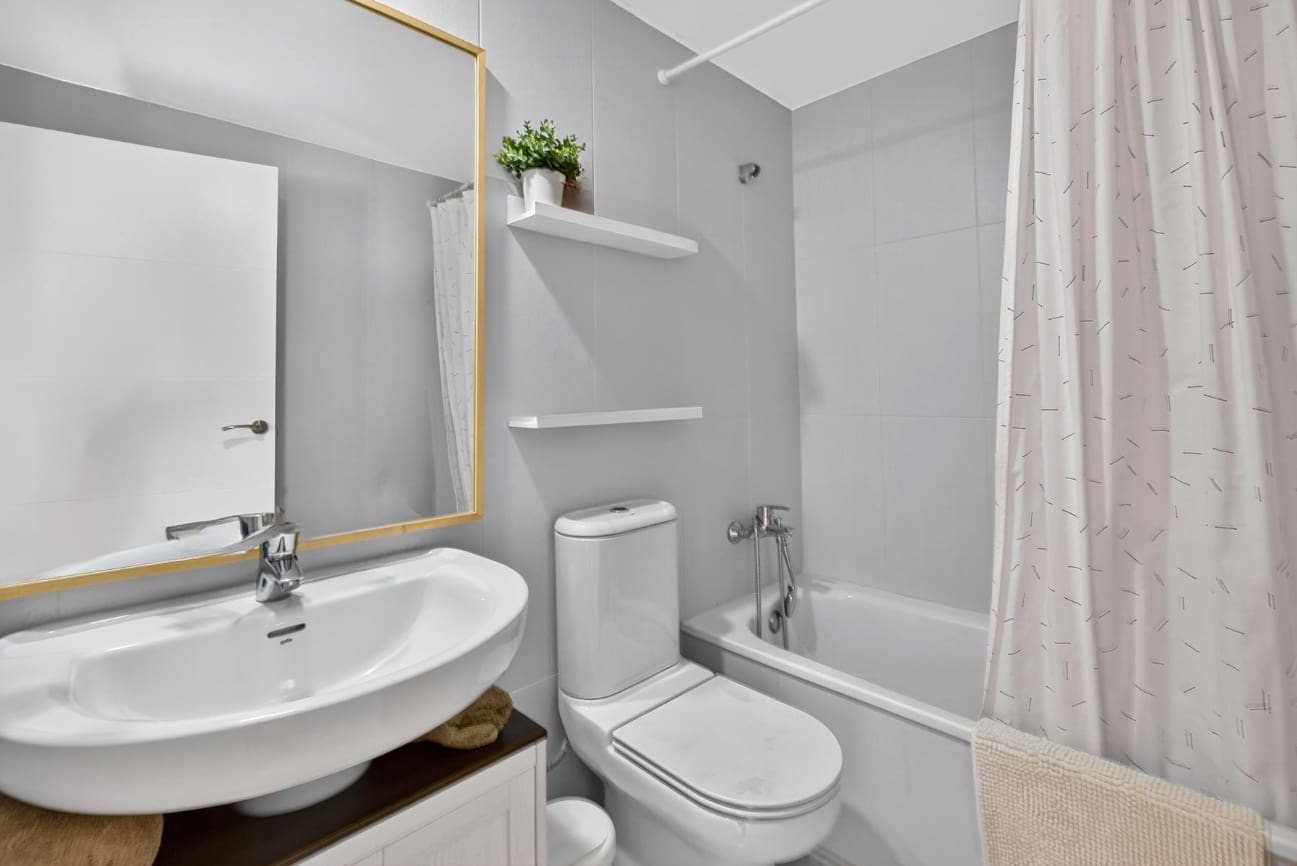 3 sovrum Lägenhet till salu i Girona stad med garage - 365 000 € (Ref: 9486784)