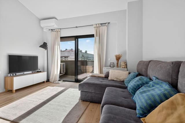 3 sovrum Lägenhet till salu i Girona stad med garage - 365 000 € (Ref: 9486784)