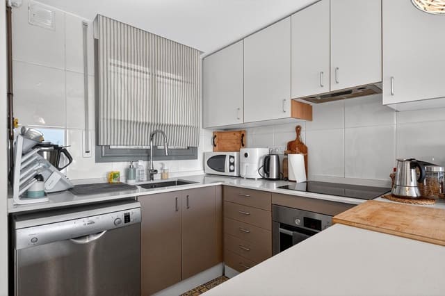 3 soveværelse Lejlighed til salg i Girona by med garage - € 365.000 (Ref: 9486784)