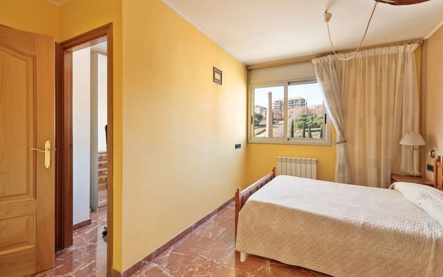 Apartamento de 5 habitaciones en Badalona en venta con garaje - 420.000 € (Ref: 9491912)