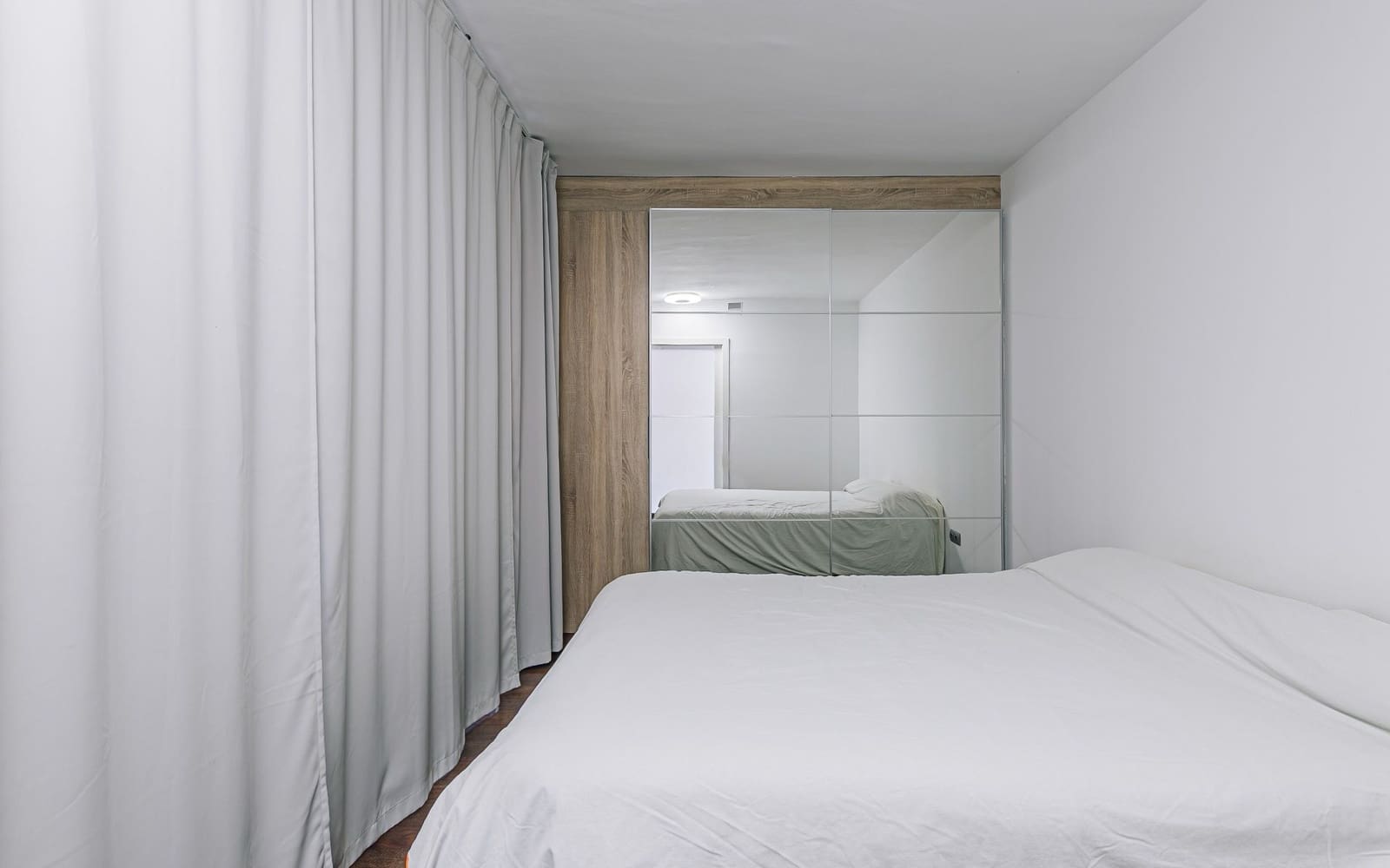 2 bedroom Flat for sale in Barcelona city - € 310,000 (Ref: 9500632)