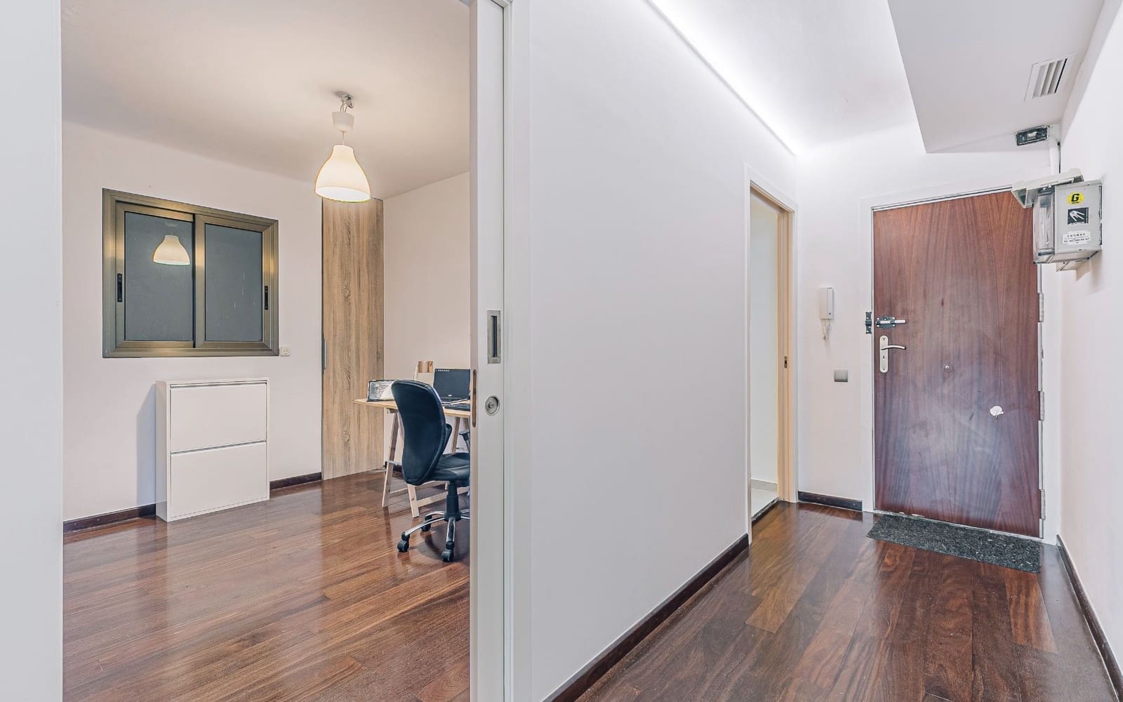 2 bedroom Flat for sale in Barcelona city - € 310,000 (Ref: 9500632)