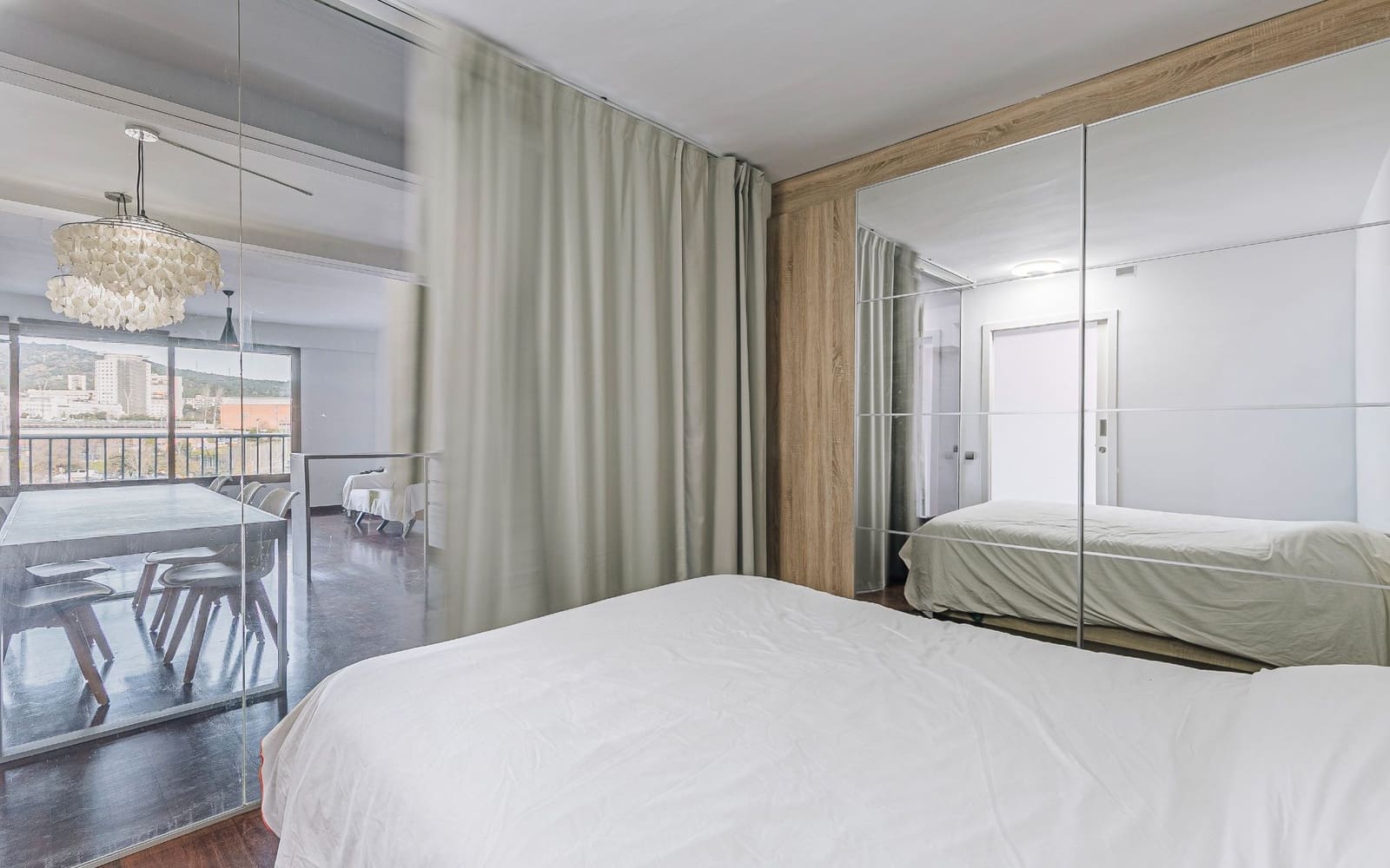 2 bedroom Flat for sale in Barcelona city - € 310,000 (Ref: 9500632)