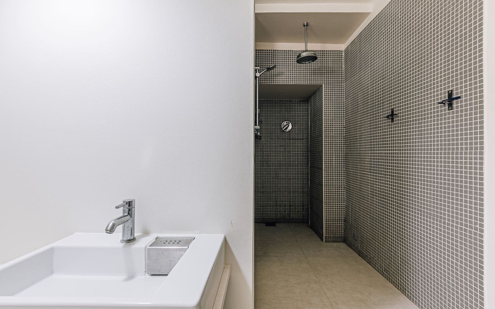 2 bedroom Flat for sale in Barcelona city - € 310,000 (Ref: 9500632)