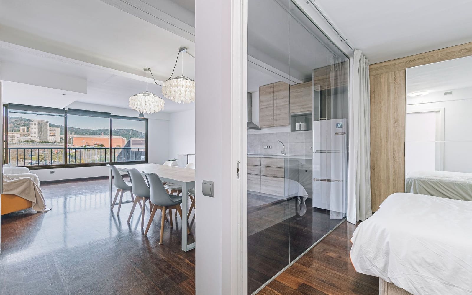 2 bedroom Flat for sale in Barcelona city - € 310,000 (Ref: 9500632)