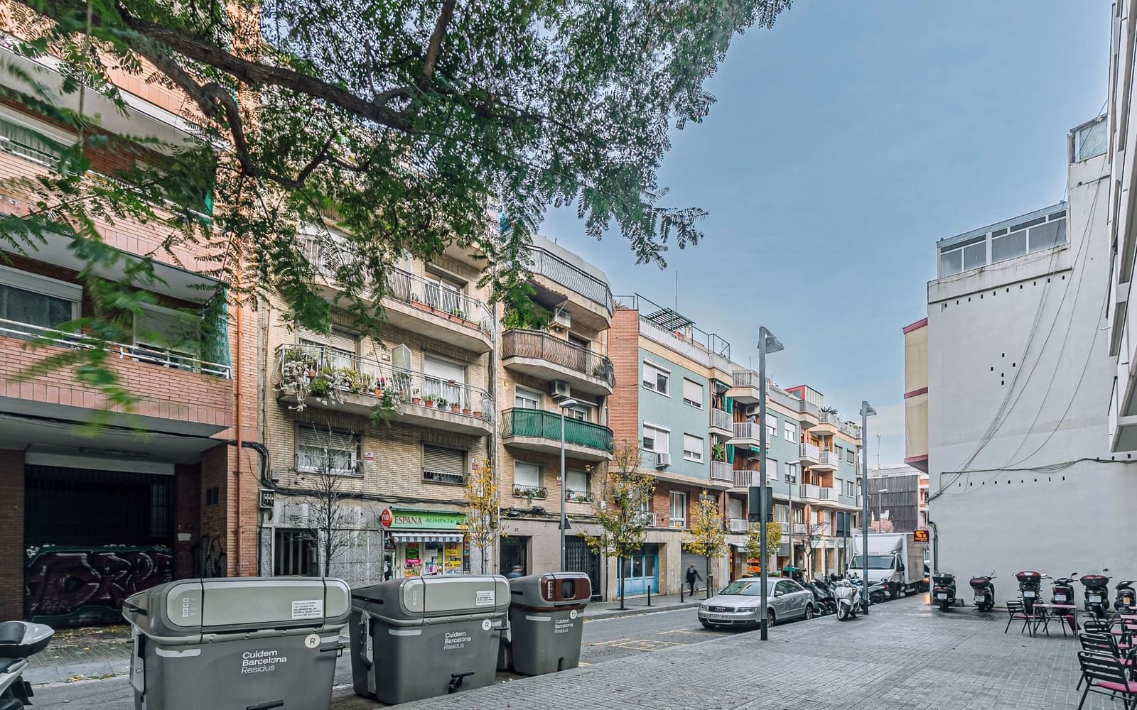 2 bedroom Flat for sale in Barcelona city - € 310,000 (Ref: 9500632)