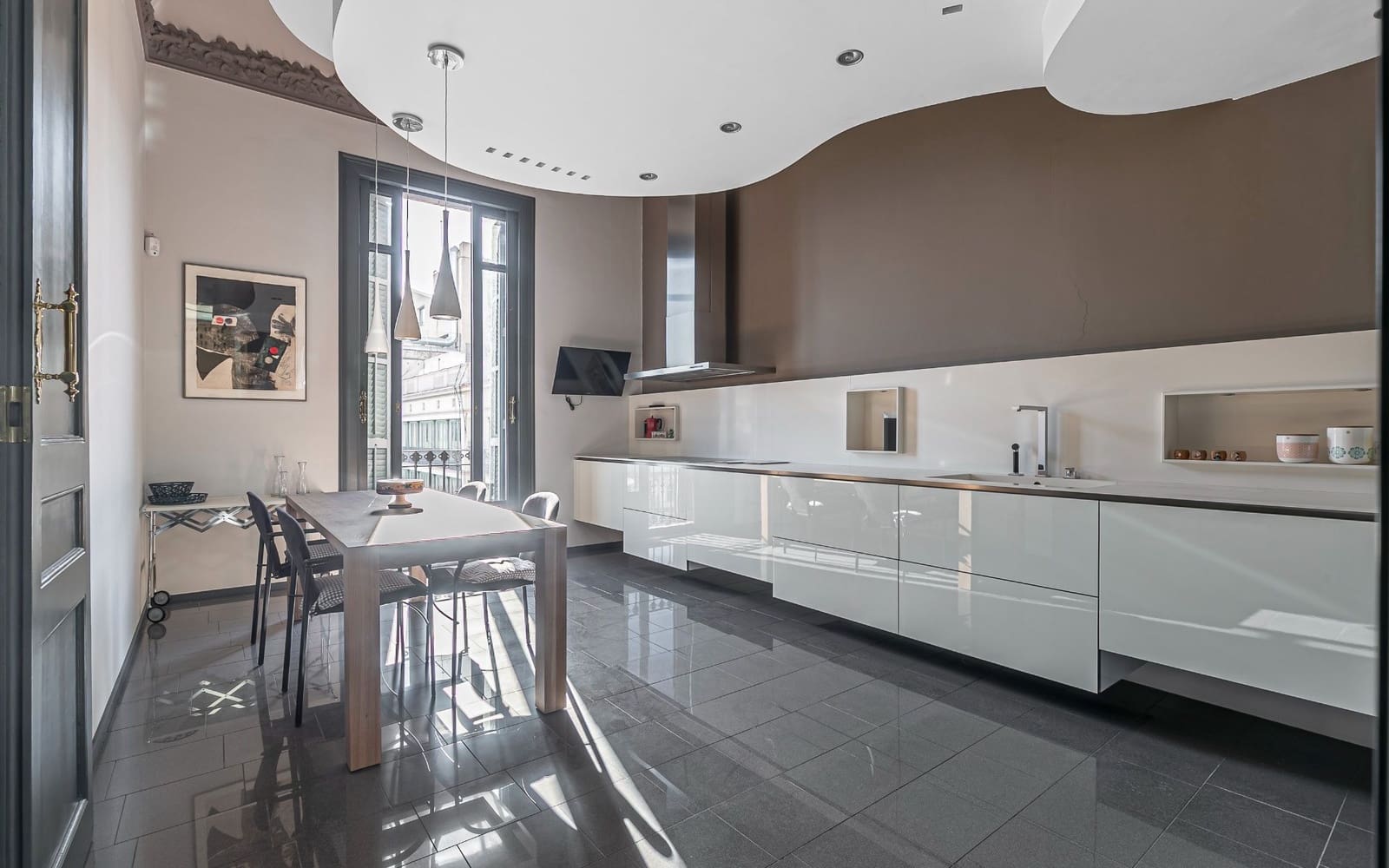 3 bedroom Flat for sale in Barcelona city - € 1,750,000 (Ref: 9500633)