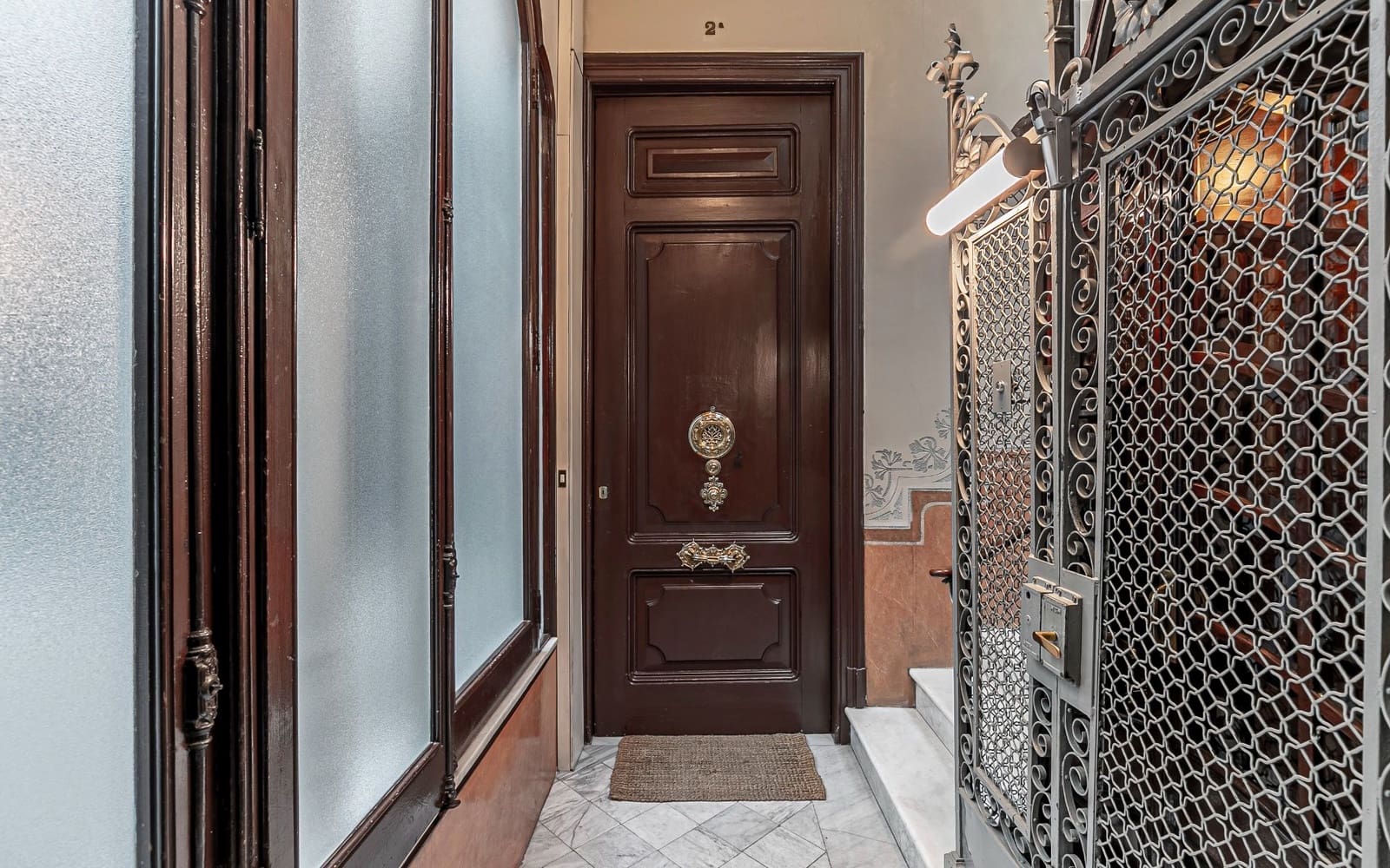 3 bedroom Flat for sale in Barcelona city - € 1,750,000 (Ref: 9500633)