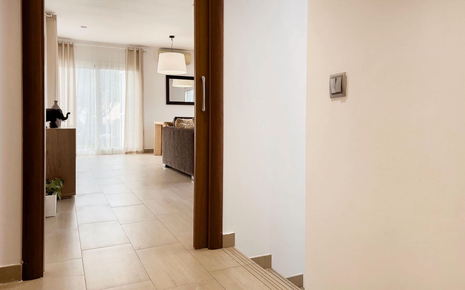 Chalet de 3 habitaciones en Martorelles en venta con garaje - 630.000 € (Ref: 9500788)