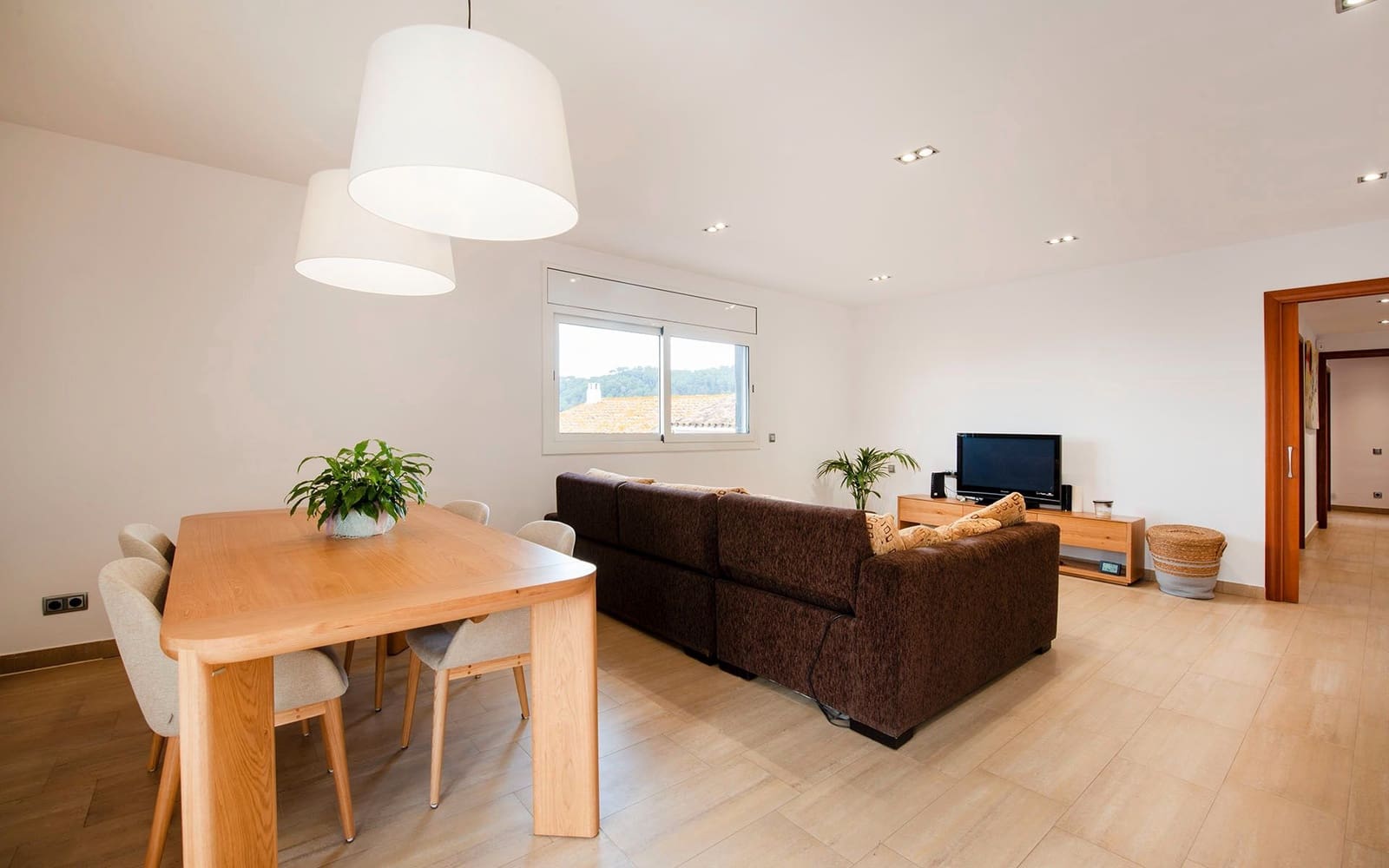 Chalet de 3 habitaciones en Martorelles en venta con garaje - 630.000 € (Ref: 9500788)