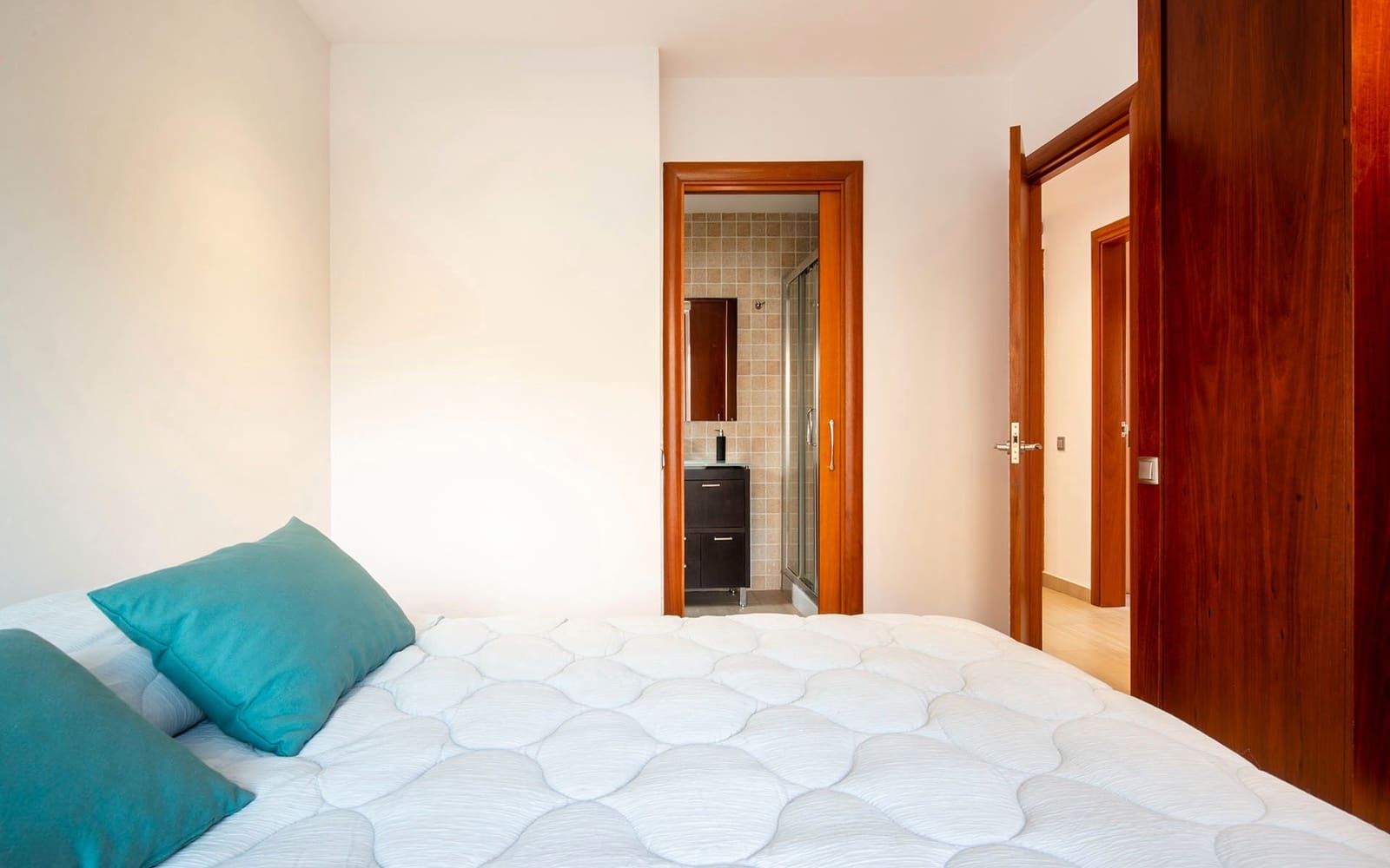 Chalet de 3 habitaciones en Martorelles en venta con garaje - 630.000 € (Ref: 9500788)