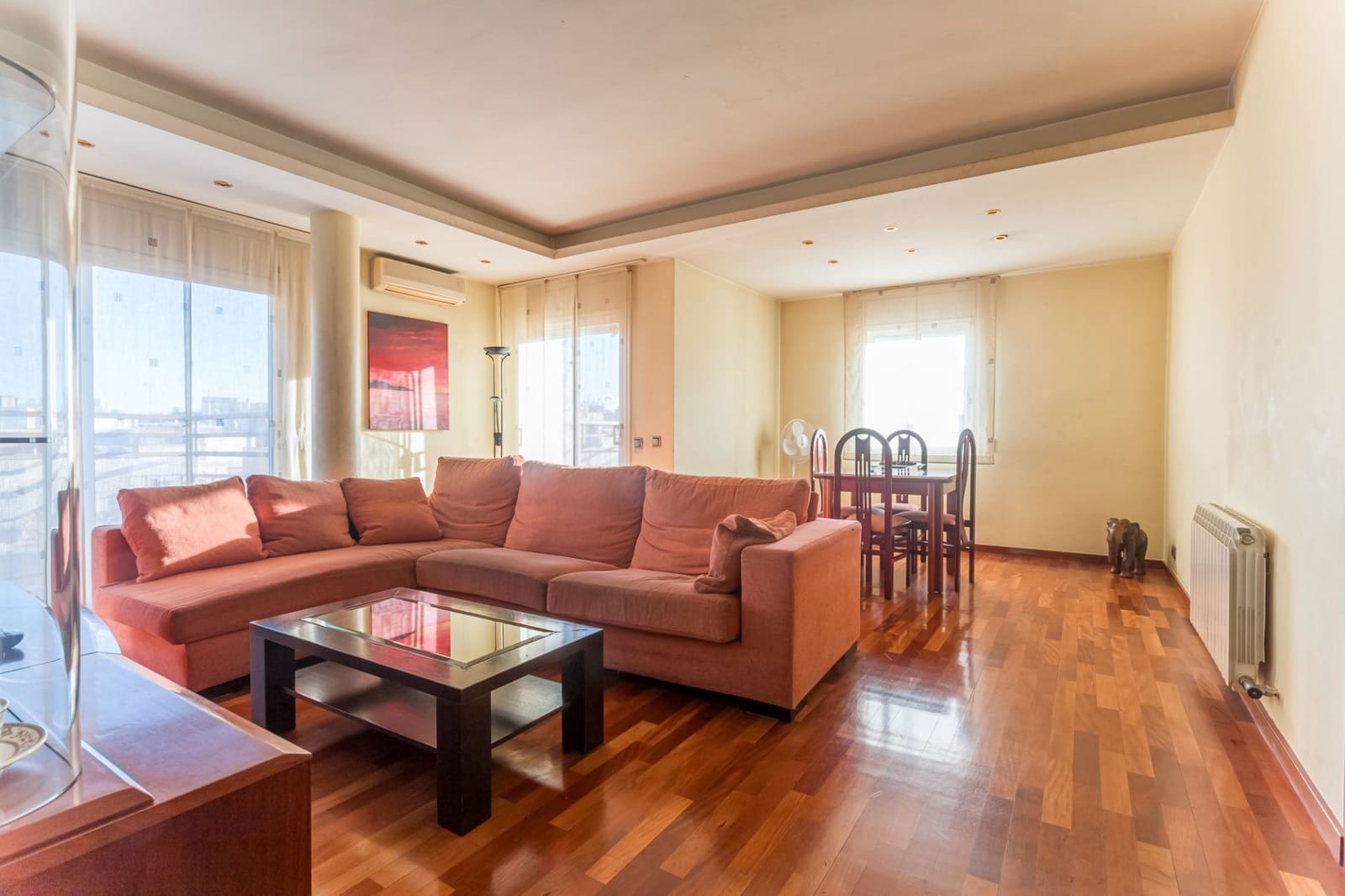 Piso de 4 habitaciones en Barcelona ciudad en venta - 720.000 € (Ref: 9503486)