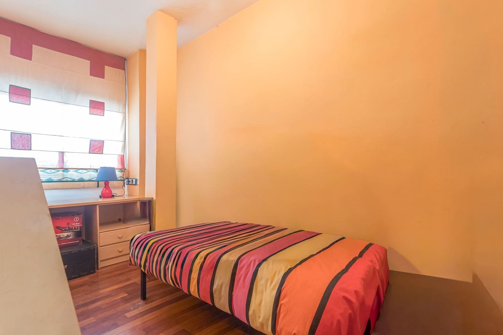 Piso de 4 habitaciones en Barcelona ciudad en venta - 720.000 € (Ref: 9503486)