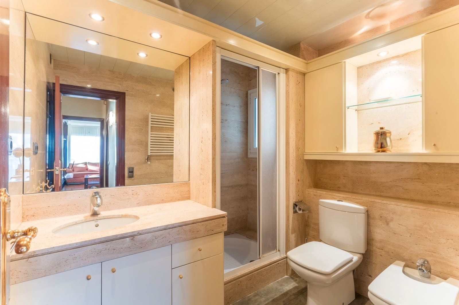 Piso de 4 habitaciones en Barcelona ciudad en venta - 720.000 € (Ref: 9503486)