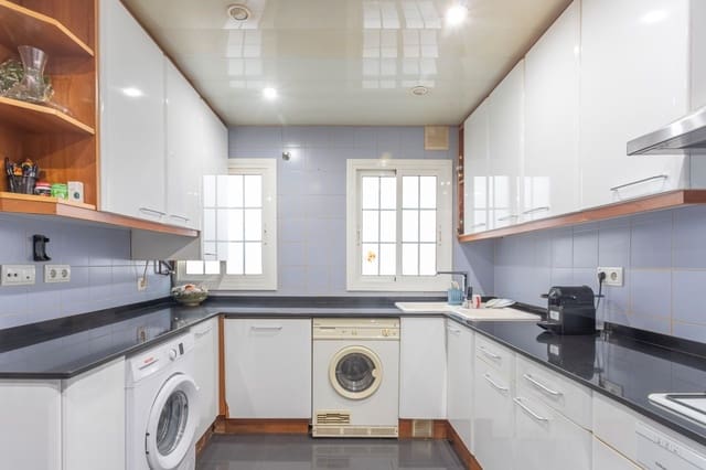 Piso de 4 habitaciones en El Camp de L'Arpa del Clot, Barcelona ciudad en venta - 720.000 € (Ref: 9503486)