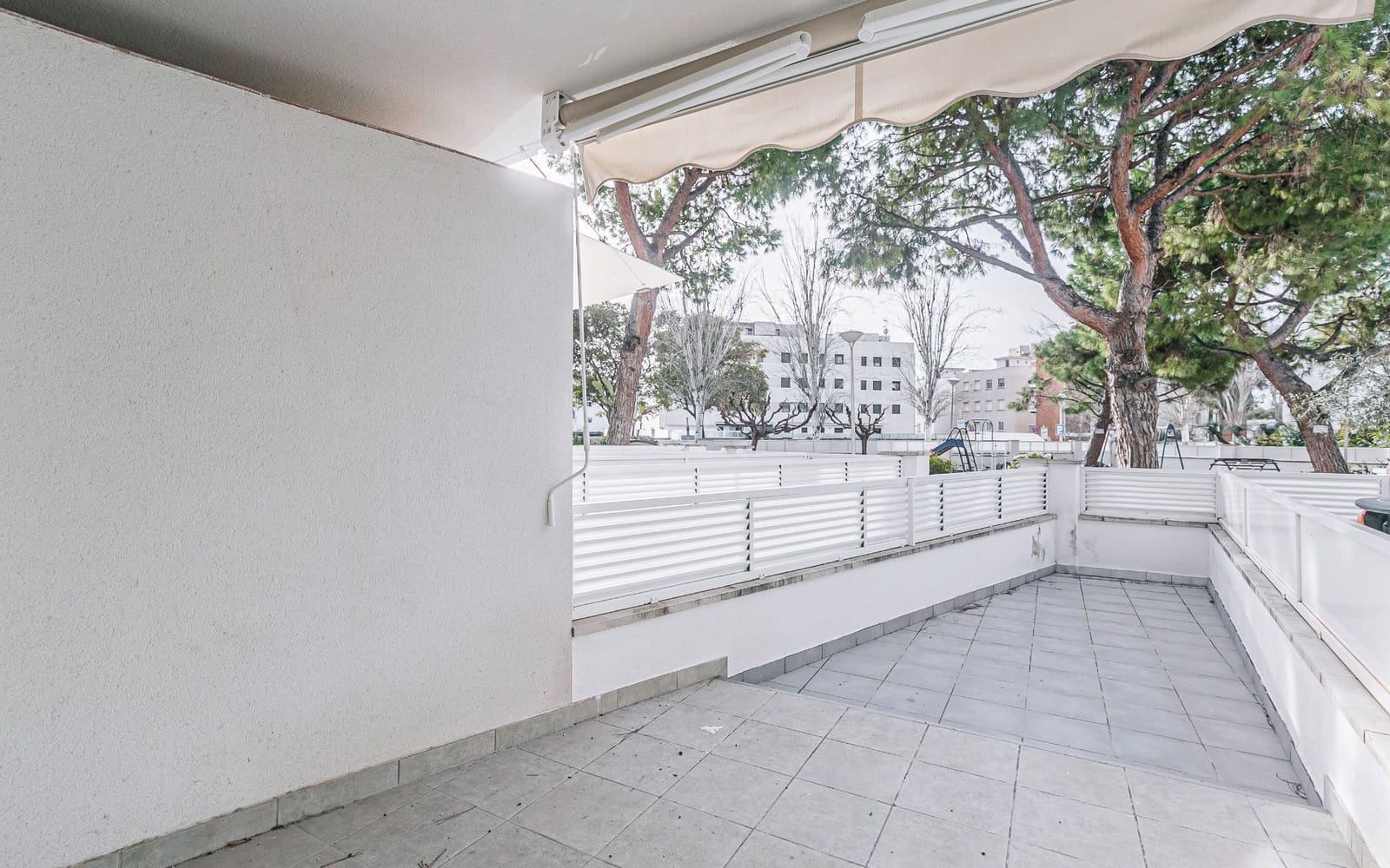 4 quarto Apartamento para venda em Vilanova i la Geltru - 260 000 € (Ref: 9506649)