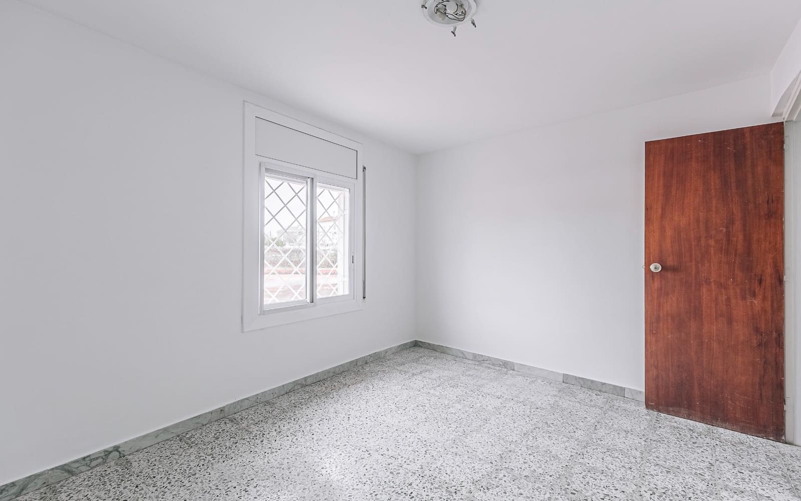 4 quarto Apartamento para venda em Vilanova i la Geltru - 260 000 € (Ref: 9506649)