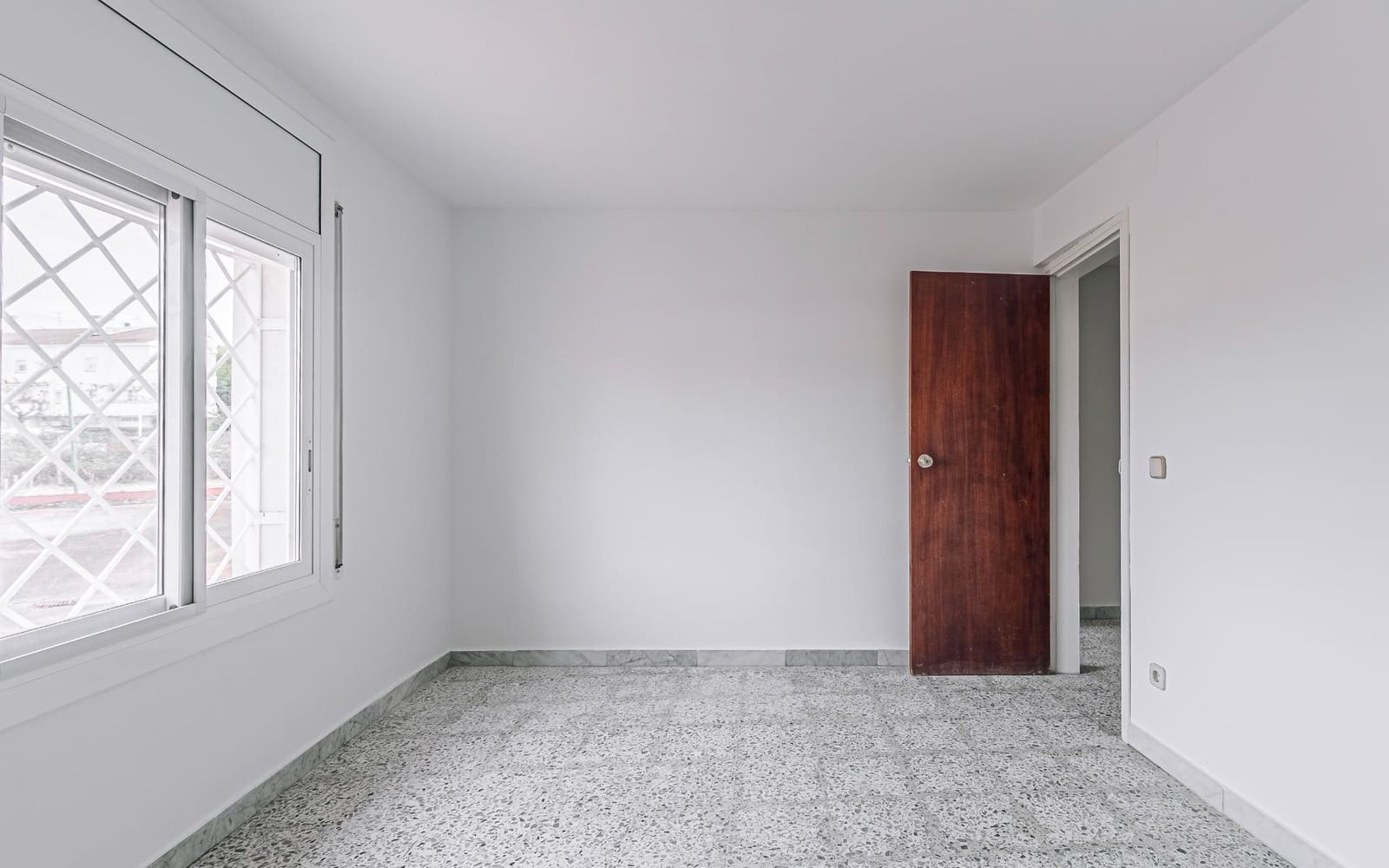 4 quarto Apartamento para venda em Vilanova i la Geltru - 260 000 € (Ref: 9506649)